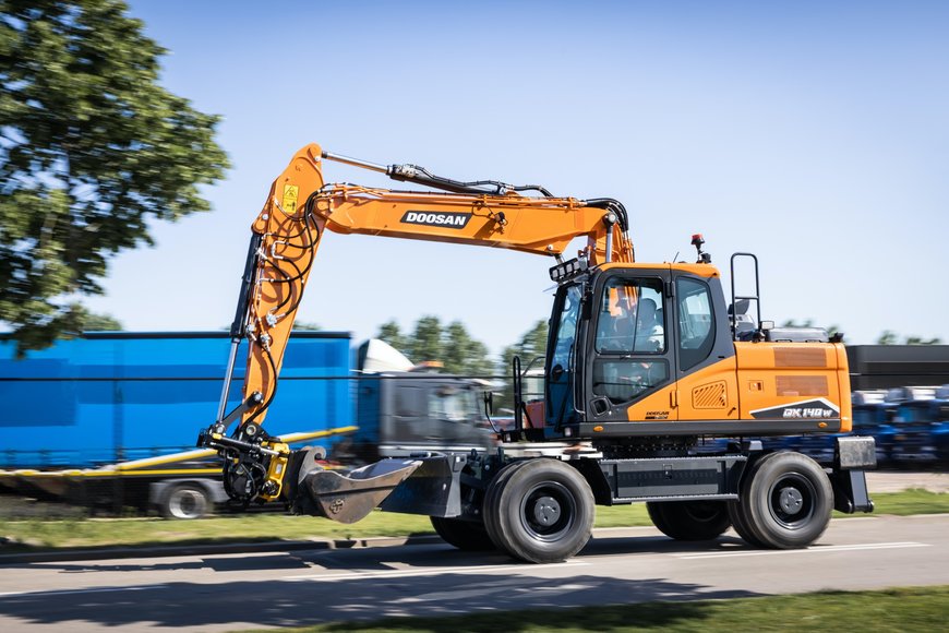 New DX140W-7 and DX160W-7 Wheeled Excavators Launched